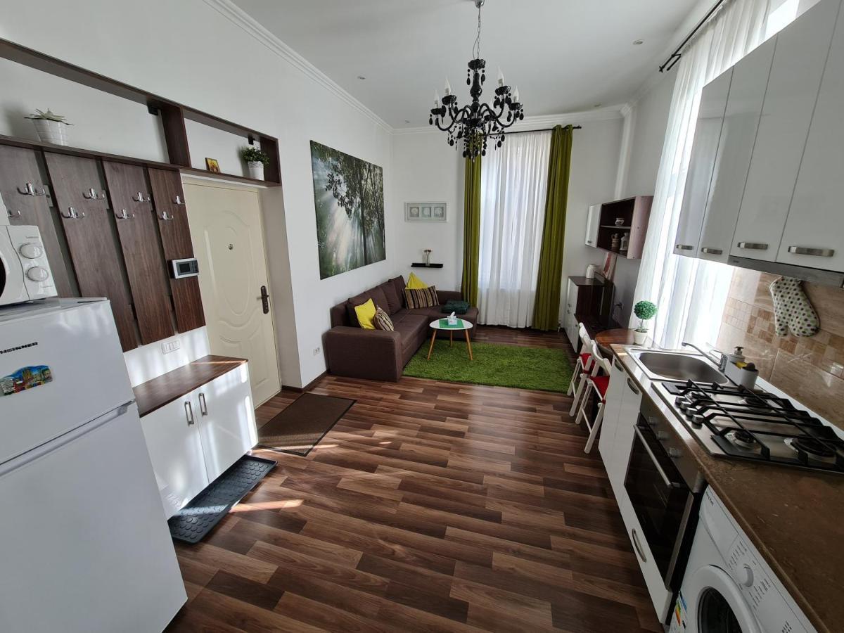 Downtown Central University Apartament - Cal1 Bucarest Esterno foto