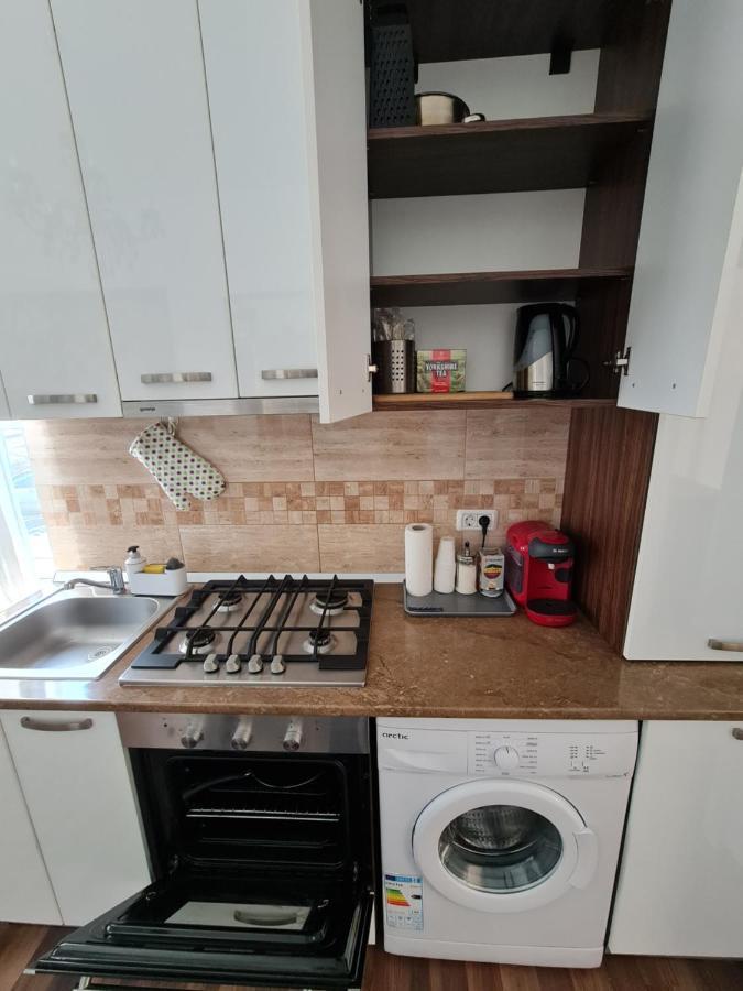 Downtown Central University Apartament - Cal1 Bucarest Esterno foto
