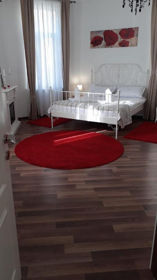 Downtown Central University Apartament - Cal1 Bucarest Esterno foto